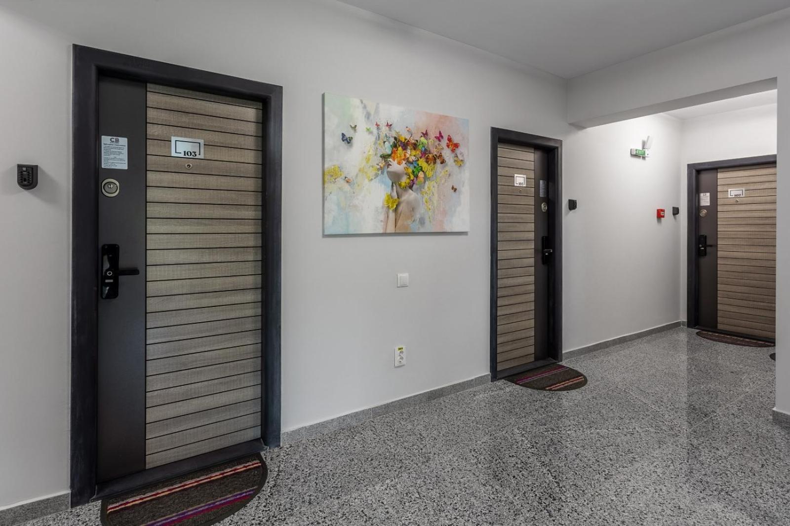 Otopeni Suites By Citybookings Экстерьер фото